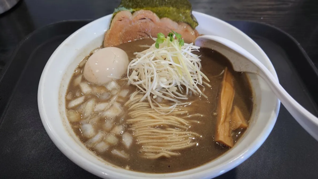第2位：海なし県長野に本格煮干しラーメン文化を吹き込んだ！「麺屋 晴」【長野ローカルラーメン】