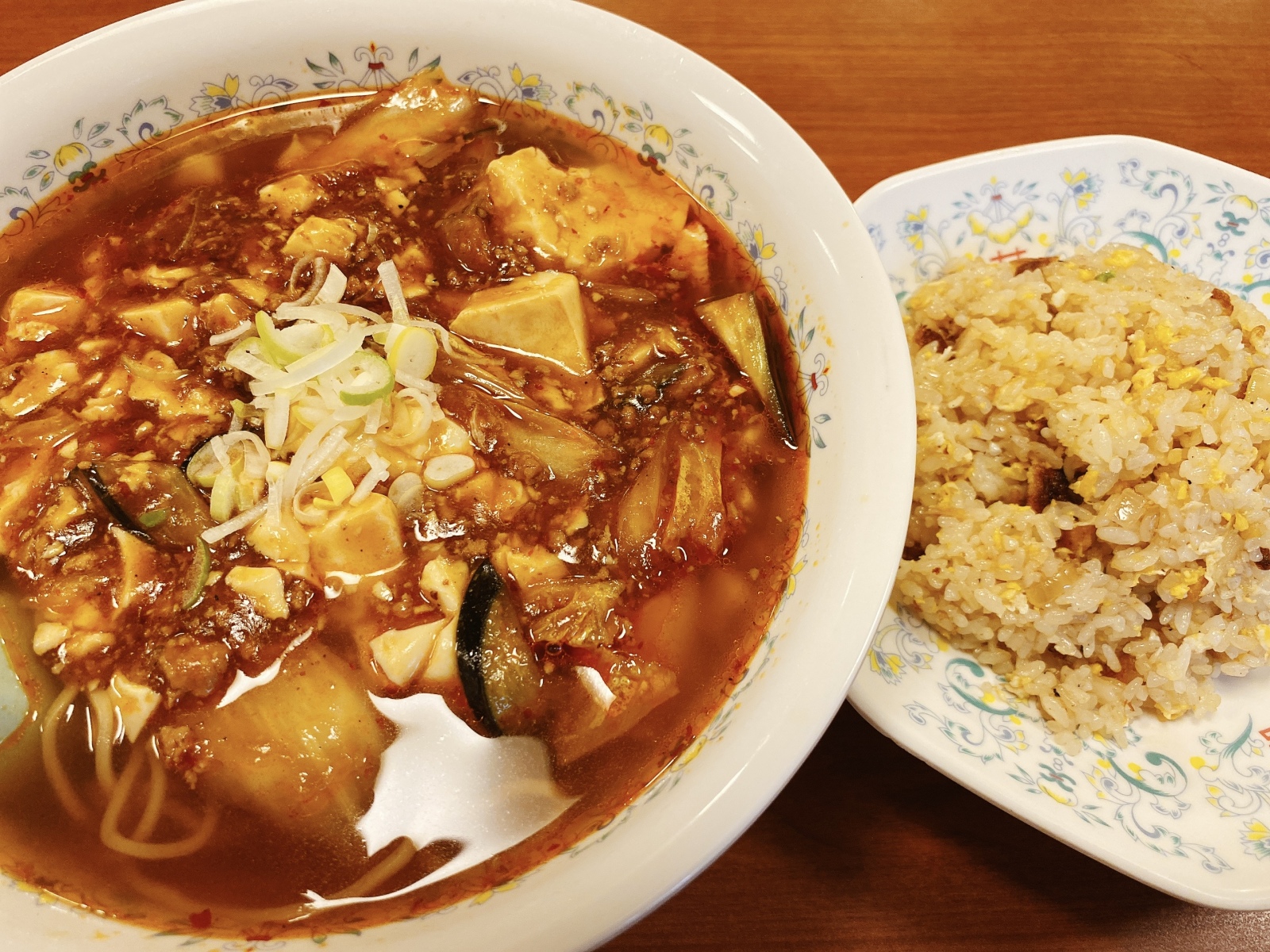 麻婆ラーメン